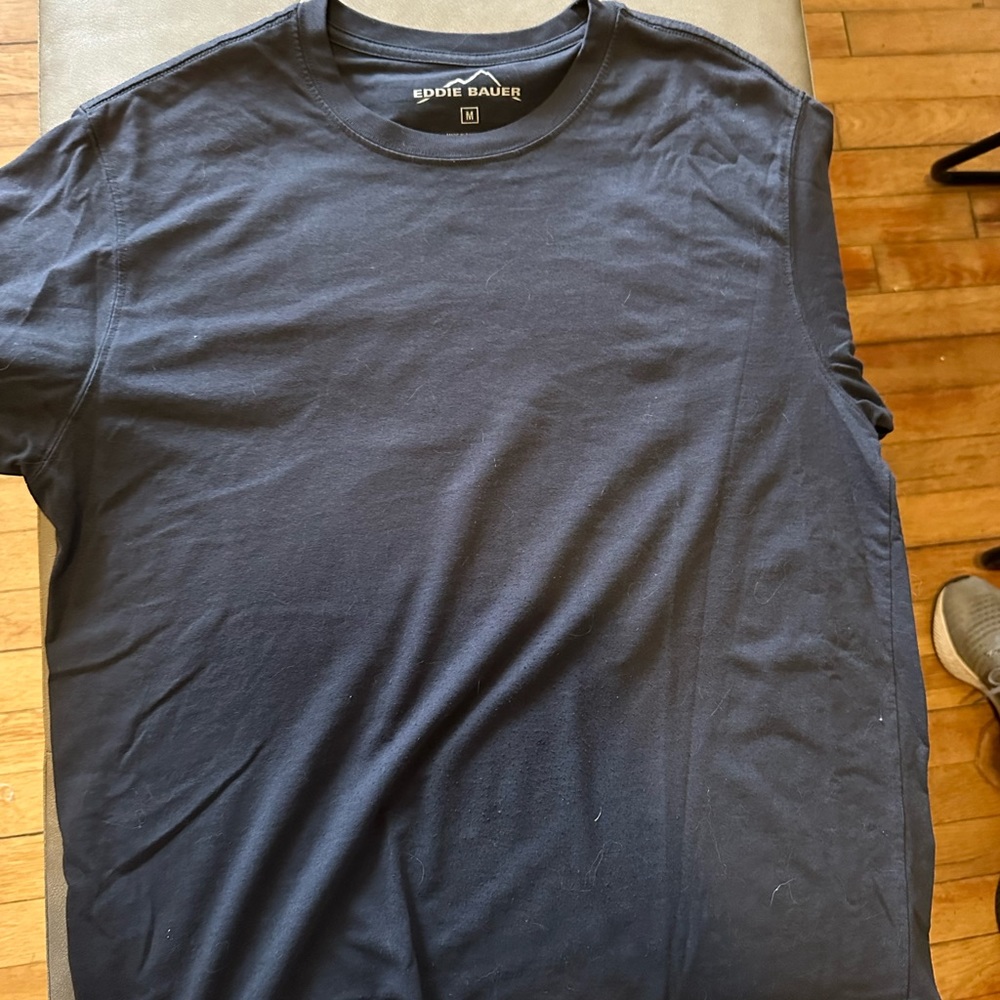 Eddie Bauer t shirt
